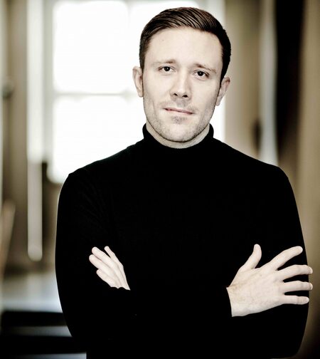 Chefdirigent Roberto González-Monjas mit dem Musikkollegium