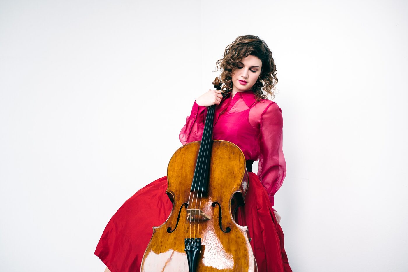 Cellistin Julia Hagen, Solistin im Abonnement