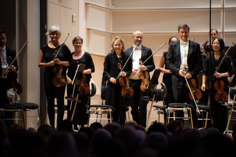 Publikum und Orchester bei der Saisoneröffnung 2022