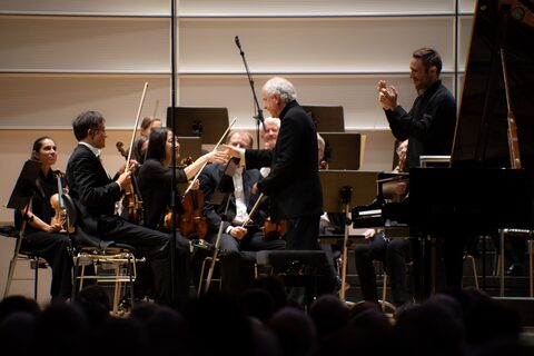 Orchester auf der Bühne bei der Saisoneröffnung 2022